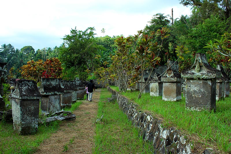 pemakamamn suku minahasa