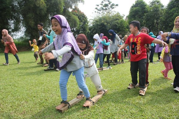 5 Lomba  17 Agustus yang Asik Dimainkan Sampai Sekarang 