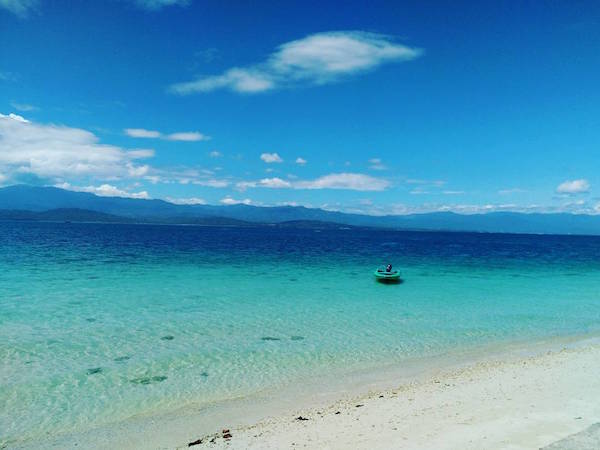 5 Wisata Pantai Sulawesi Tengah Yang Bisa Mengalahkan Bali