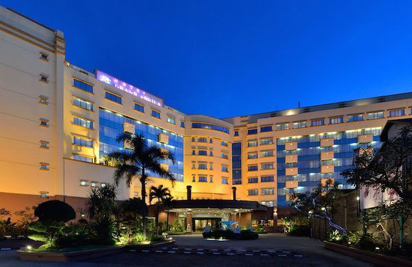 hotel angker di Indonesia