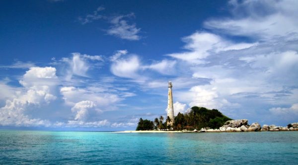 Pulau lengkuas di Belitung