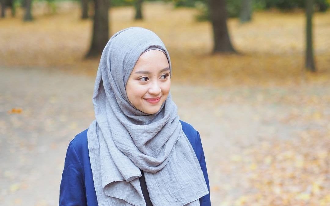 Ini Dia 5 Selebgram Perempuan  Indonesia yang Tenar Berkat 