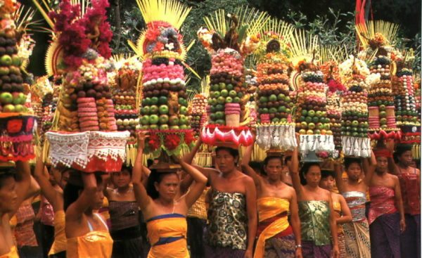 tradisi unik di Bali
