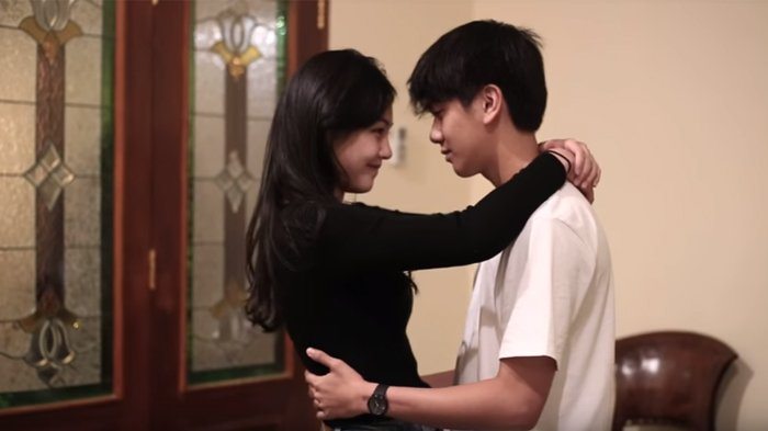 6 Pasangan Fenomenal Dalam Film Indonesia Paling Hits dan 