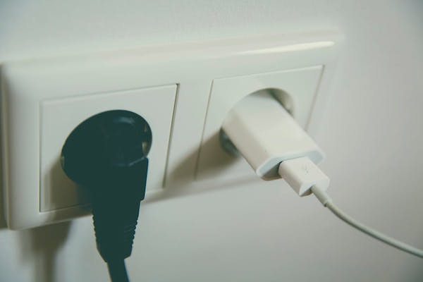 tips menghemat tagihan listrik