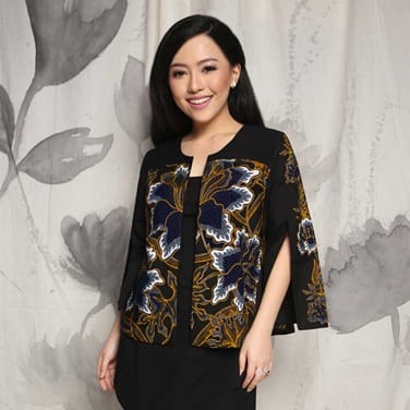 Keren! 6 Motif Batik Ini Cocok Buat Jadi Baju Kerja yang Fashionable