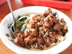 3 Resep  Mie  Ayam  Enak dan Sederhana yang Bisa Kamu Coba