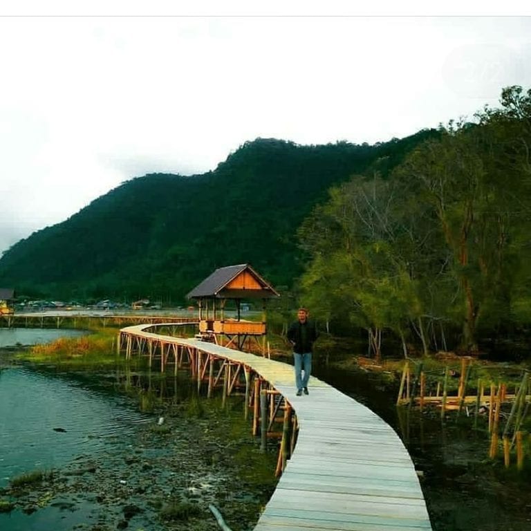30 Tempat Wisata di Padang yang Keren dan Paling Menarik