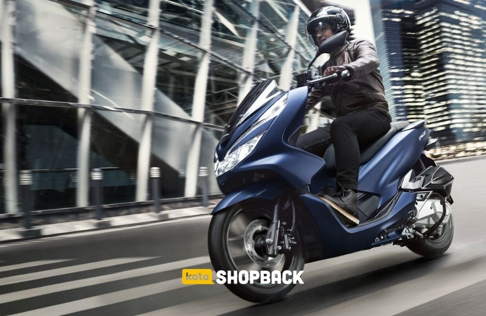 Harga & Spesifikasi Honda PCX, Motor Skutik Premium yang Mewah