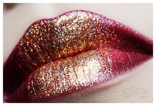 ombre red gold glitter lips