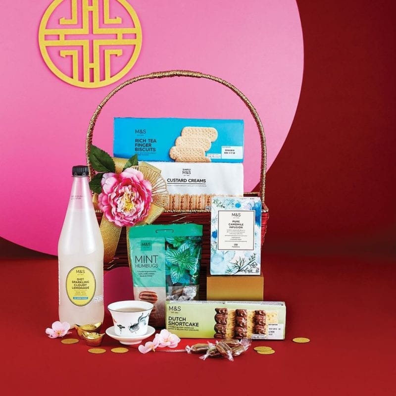 Best Hampers to Buy for Chinese New Year