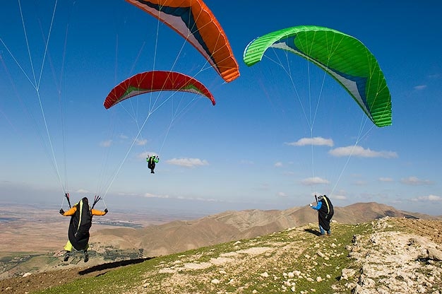 Atlas-Gin-Gliders-Paraglider-Wing-ss4