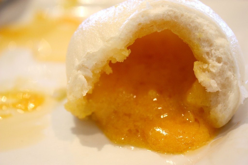 custard-bun-with-egg-yolk-paste