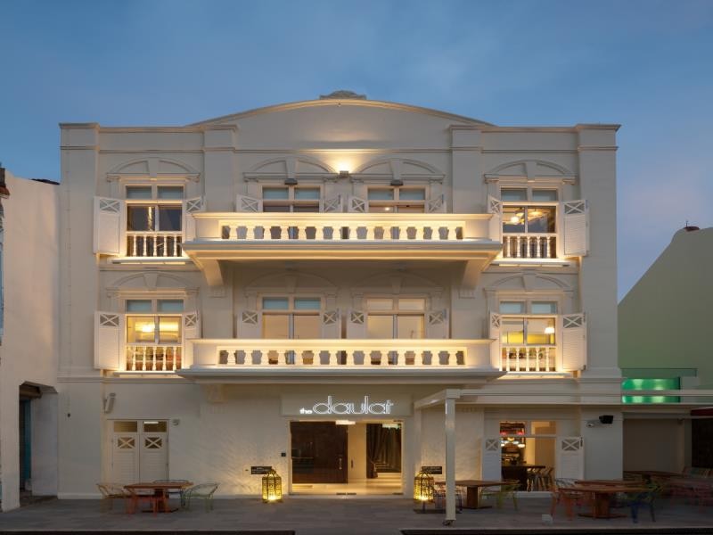 Daulat Hotel Exterior