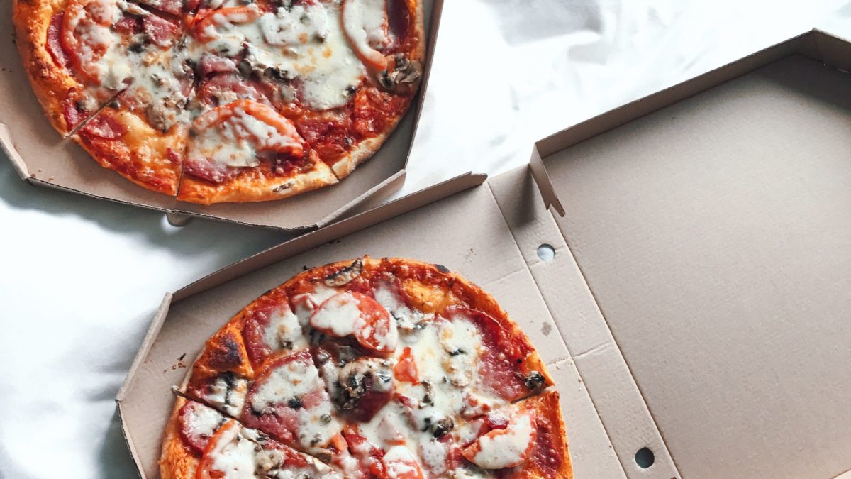 Top Pizza Delivery Outlets in Singapore That Won’t Make You Wait For a Slice