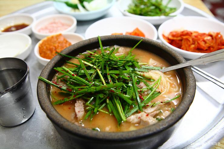 松亭3代豬肉湯飯송정3대국밥