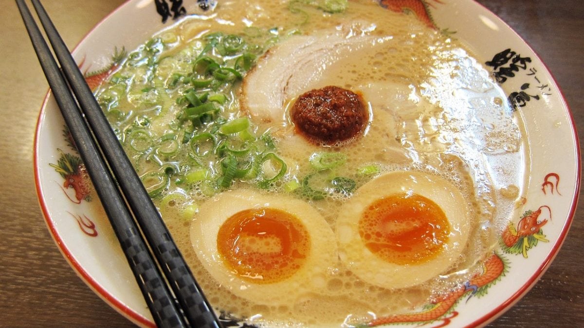 日本福岡旅遊：人氣福岡美食推薦，海鳴拉麵、和牛、鰻魚飯這樣吃