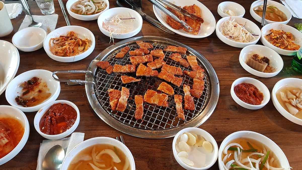 韓國旅遊｜首爾烤肉推薦8選，弘大、新村…高CP值韓式烤肉吃到爽