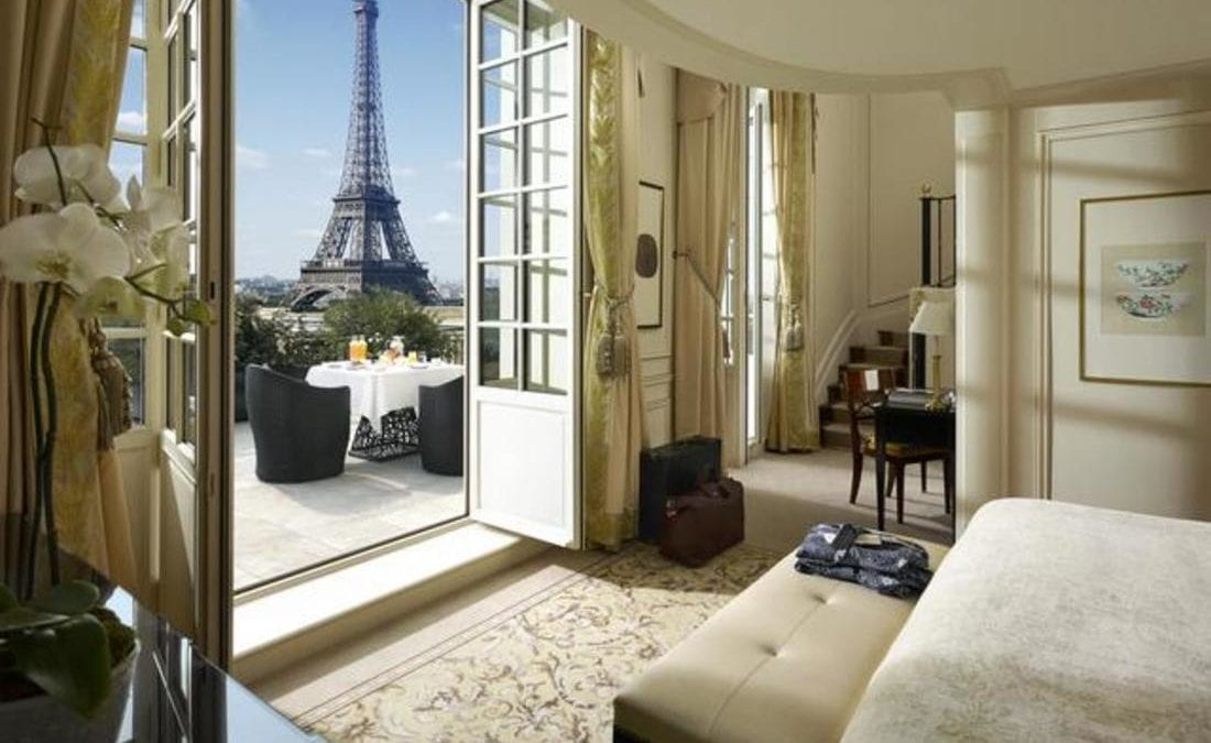 法國旅遊 | 超奢華巴黎飯店住宿推薦，浪漫花都盡收眼底
